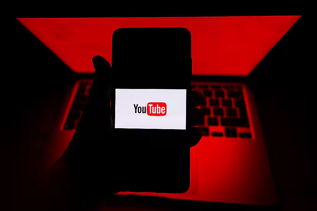 澳洲官宣!YouTube被纳入青少年社媒禁令名单,Google曾威胁起诉(组图) - 4
