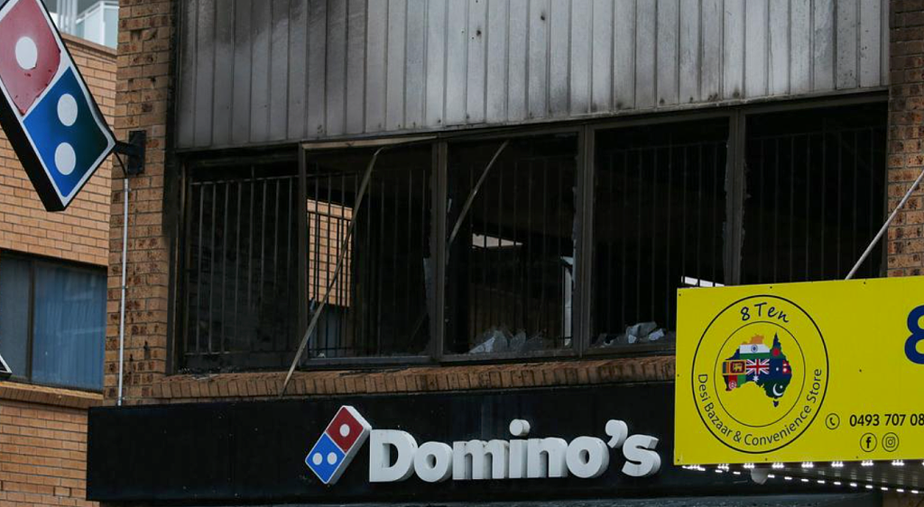 澳华人区Domino's突发火灾，一男子不幸死亡！目击者：曾听到尖叫（图） - 1