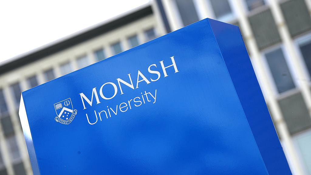 澳知名大学讲师惊爆丑闻！课堂上意外展示虐童内容，面临多项指控（组图） - 3