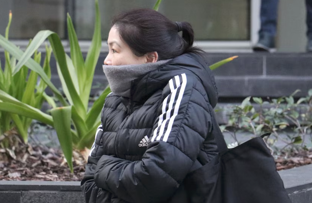 不满14岁女儿与男友在家发生关系？澳华人妈妈涉持刀伤人遭控（组图） - 2
