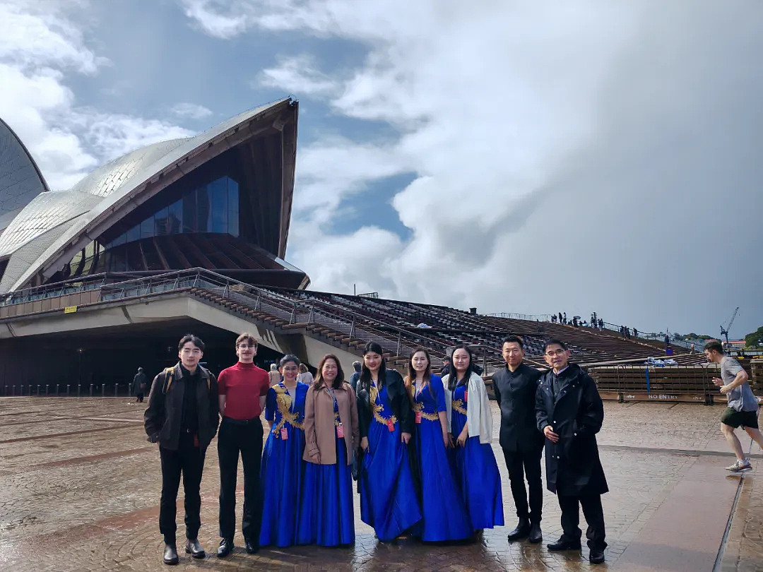 奏响⼭海之外的华夏乐章——珀斯九位华乐⾳乐家远赴悉尼歌剧院,参加澳⼤利亚华乐团成⽴及⾸演(组图) - 3