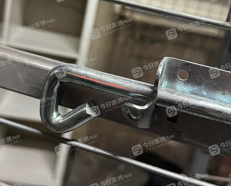 车库储藏室被暴劫，澳洲华女户外装备遭洗掠一空！批公寓物业不作为，“形同虚设”（组图） - 2