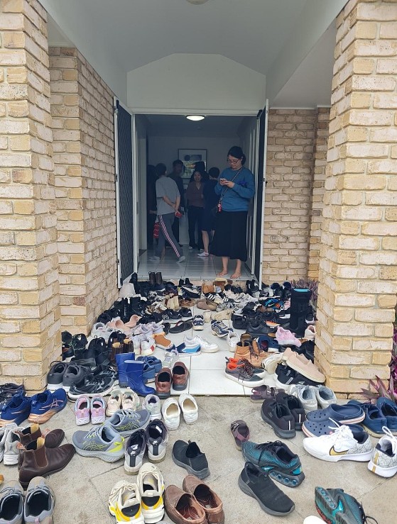 澳华人区学区房吸引31人注册竞拍！150人围观拍卖，华人中介：竞争很激烈（组图） - 2