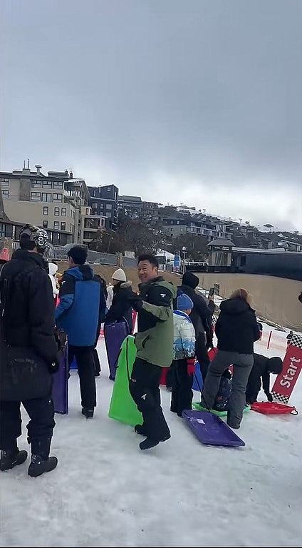 TVB旅游节目《公公出埠》三名主持岁数加起来超169岁！澳洲被捕获滑雪上落山喘晒气（组图） - 5