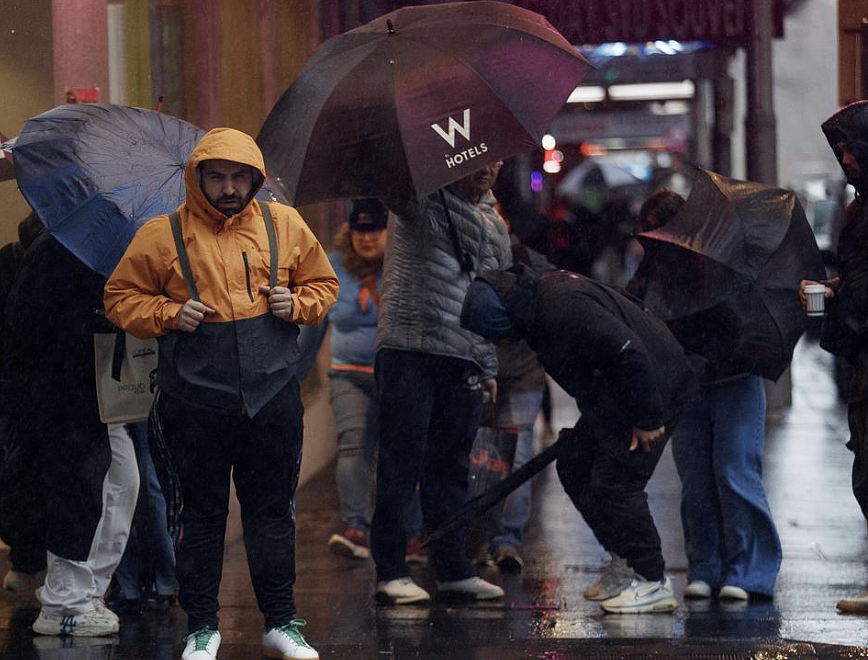 冬季罕见雷暴来袭!昆州新州将迎冰雹闪电,气象局警告“小冰雹或致结构性损害”(组图) - 5