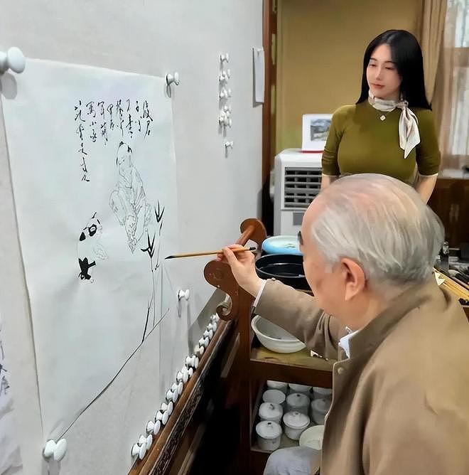 87岁书画大师范曾确认失联!去年刚娶小50岁妻子,女儿发表声明:大量书画被继母搬走,还恐吓保姆助手保密(组图) - 6