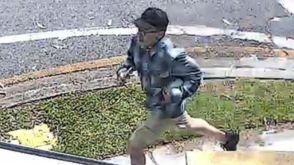中国男子向澳男婴泼咖啡，逃回国难追责？！熟人爆料：性格古怪，难相处（组图） - 4