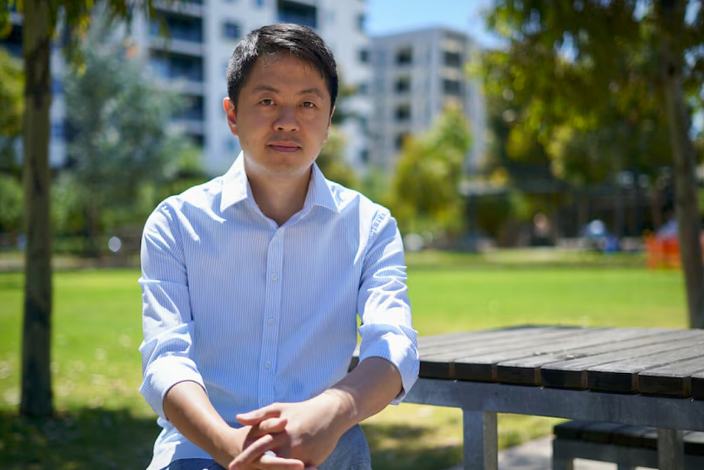许智峯获澳洲政治庇护，社媒发文称“如释重负”，港府：粗暴干预香港事务（组图） - 2