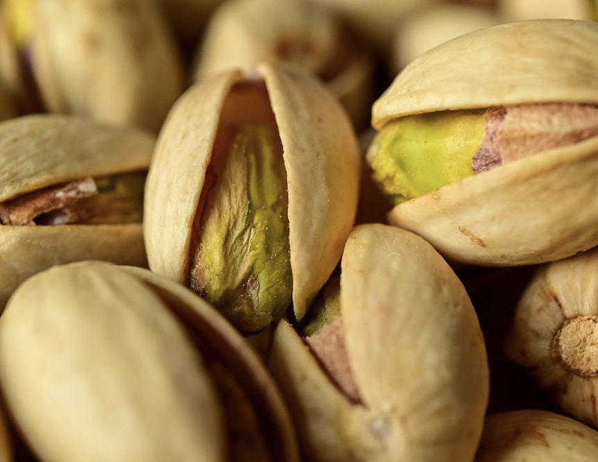 晚上9点后吃零食更健康?研究:牛油果酸奶开心果成“睡前三宝”(组图) - 5