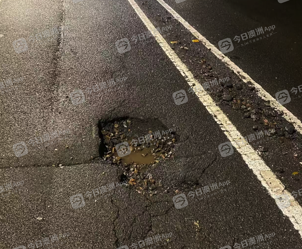 “全是车,都停在路边换胎!”澳洲暴雨后公路坑洞密布,华人区司机连环“中招”!“像隐形杀手,太危险了”(视频/组图) - 7