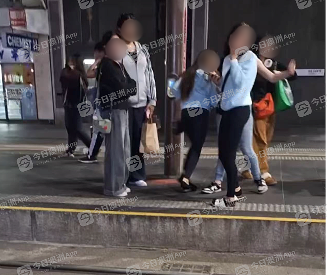 “清虫!滚出澳洲!”悉尼华人唐人街当众遇袭,遭少女围殴打伤!批警方冷漠,“小孩子的事不管”(视频/组图) - 3