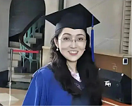 尴尬还是发生了！26天了还没回应，武汉大学生迎新直播被骂到关评（组图）