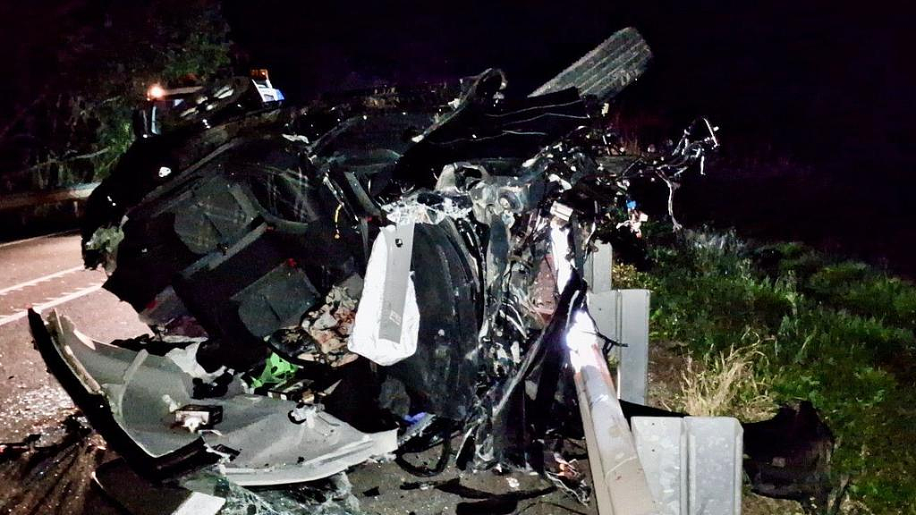 澳被盗车辆飙车引发惨烈车祸！三车相撞致2人当场身亡（组图） - 2