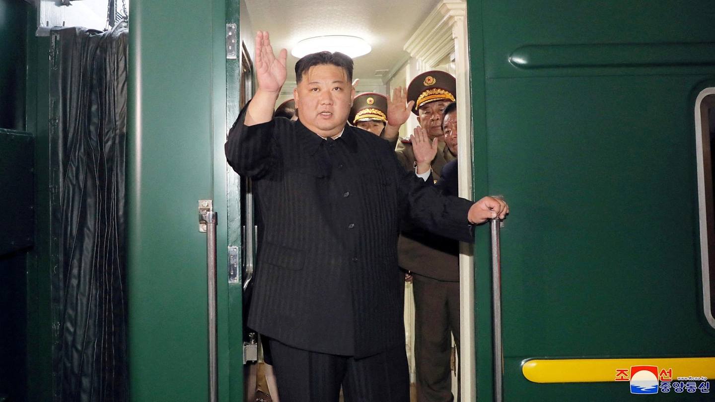 九三阅兵结束！俄朝元首会面，金正恩称愿尽所能助俄！特朗普表态（视频/组图） - 86