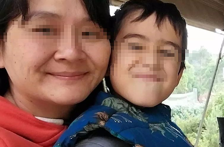 澳华女给5岁儿子买礼物，还没拿到手就被偷走（组图） - 3