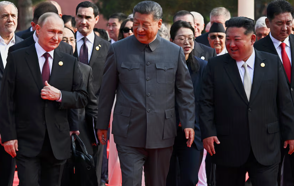 前澳洲外长再为北京之行辩护，“我没参加阅兵，也不会合影”（组图） - 3
