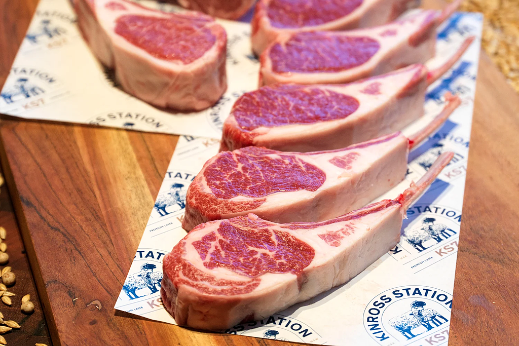 和牛都要让位了?澳洲首创“雪花羊肉”,每公斤售价预计超$100(组图) - 3