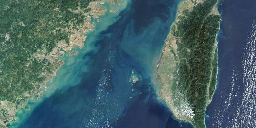 澳洲加拿大军舰通过台湾海峡,北京:制造事端和挑衅(组图) - 3