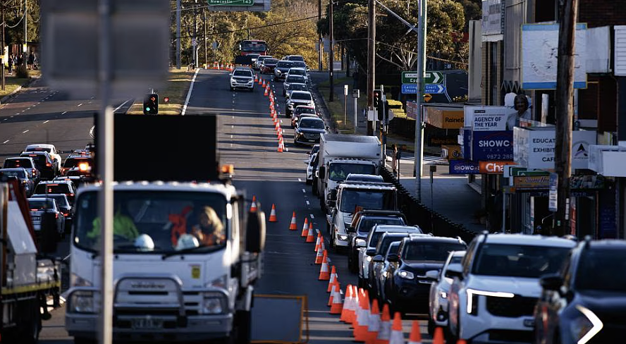 新州州长:燃油税将被道路使用税取代,所有车辆都需付费(组图) - 3