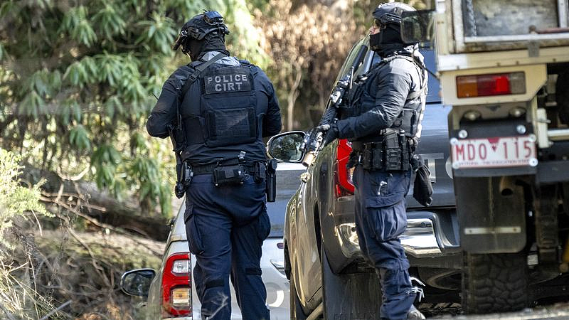 澳洲“杀警案”嫌犯仍在逃，搜捕进入第13天！当地旅游业遭重创，游客骤降（组图） - 3