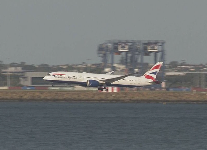 英航客机在新州上空突遇故障!发出求救信号后迫降悉尼(组图) - 2