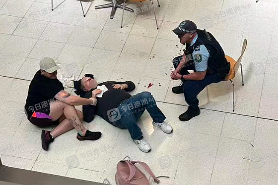 “鼻子出了好多血！”Chatswood商场内恶少高空扔购物车，老汉被砸晕血溅当场！华人店主：“治安越来越差”（视频/组图） - 1