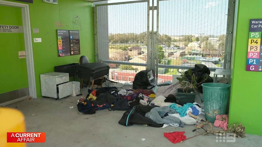 触目惊心!悉尼火车站遭无家可归者、瘾君子霸占,粪便注射器遍地(组图) - 2