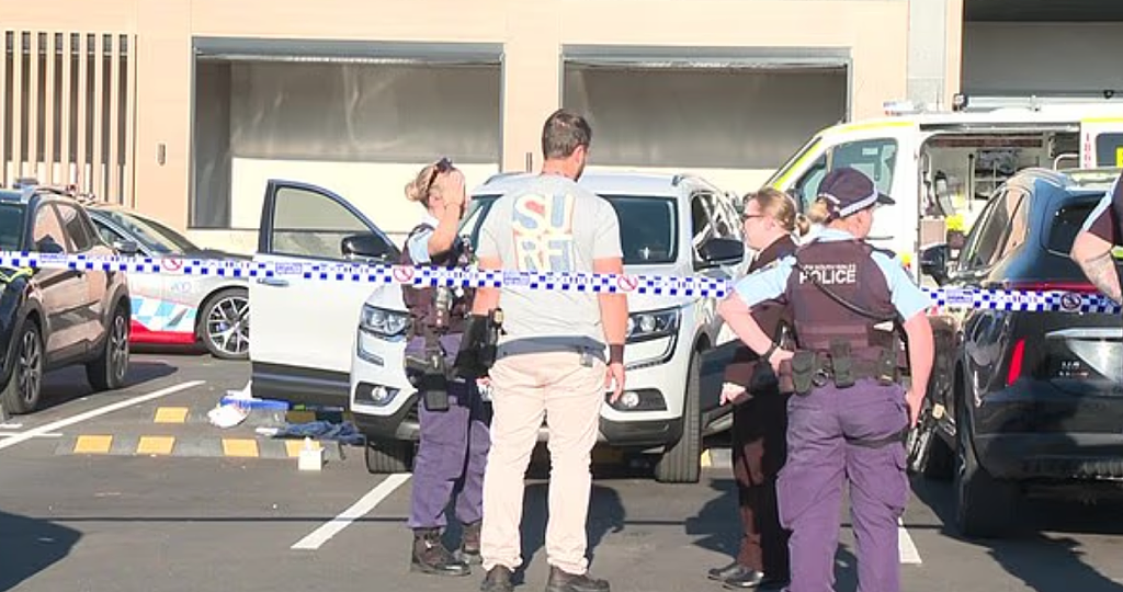 可怕!悉尼购物中心发生致命车祸,5个月女婴被撞身亡(组图) - 2