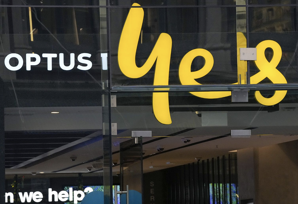 Optus大面积网络故障,至少4人因无法拨打000死亡!用户怒喷(组图) - 3