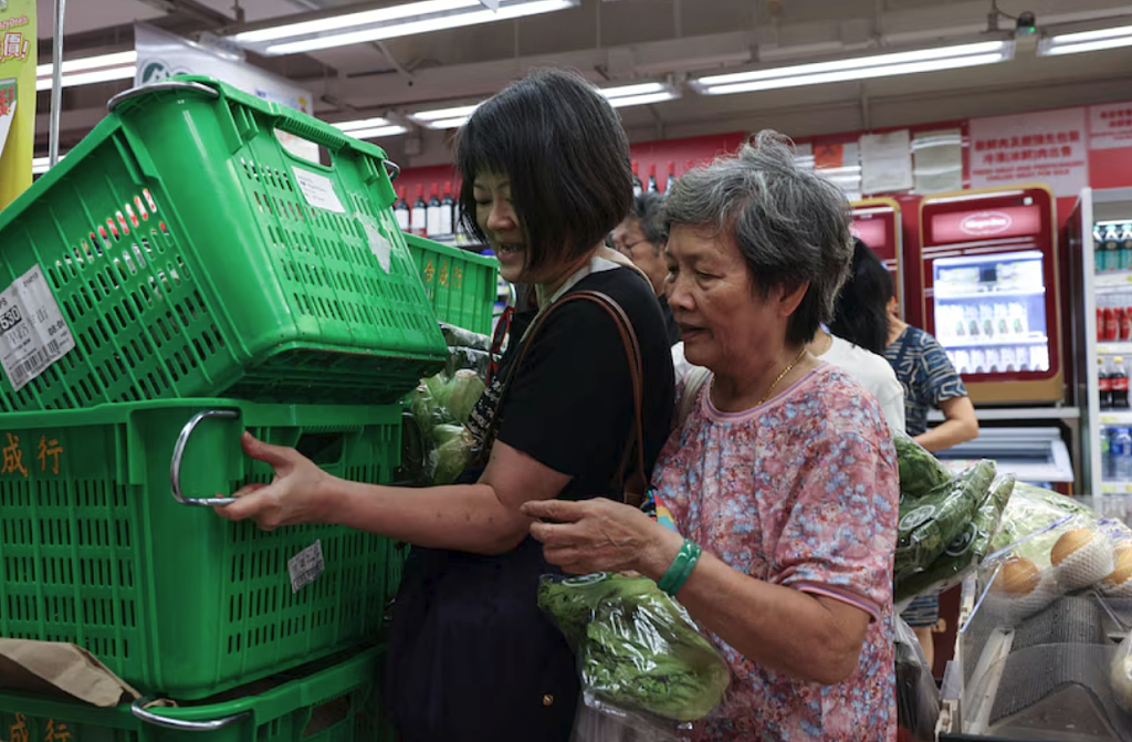 全面戒备！澳航宣布停飞香港36小时，航班大面积取消（组图） - 2