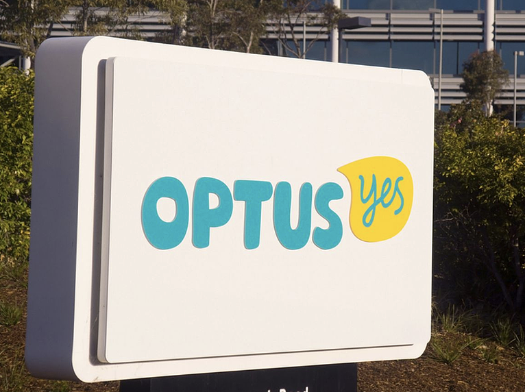Optus“000”故障影响范围扩大！官方确认再添7名用户无法拨通紧急电话，通讯部长誓言将追责（组图） - 2