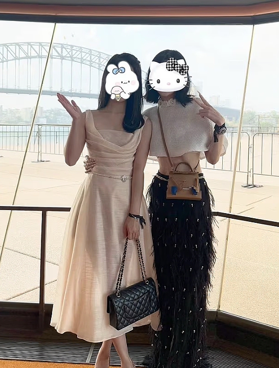 杨兰兰Ins账号被扒，是Chanel的VVIP！被曝在悉大读商科，“英语差，不上课，只混华人圈”（组图） - 3