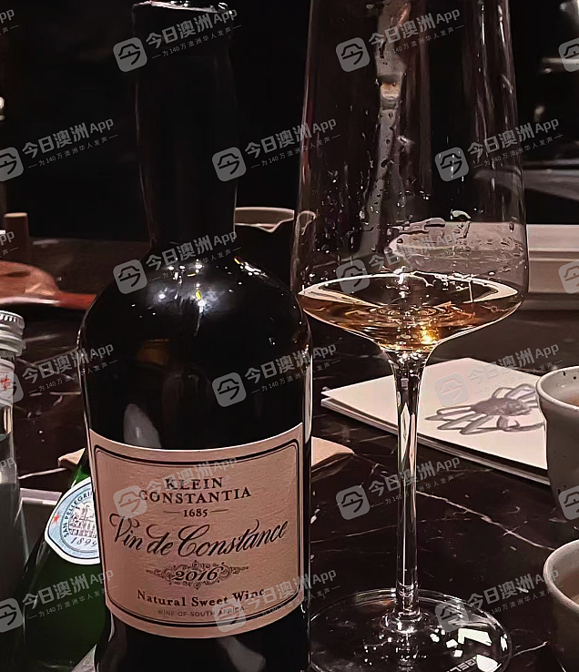 “为杨兰兰出行买私人飞机！”又有名媛被曝光，游艇飞机遍身名牌，杨兰兰闺蜜朋友圈浮出（组图） - 11