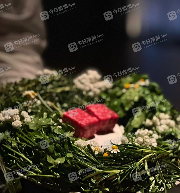 “为杨兰兰出行买私人飞机！”又有名媛被曝光，游艇飞机遍身名牌，杨兰兰闺蜜朋友圈浮出（组图） - 10