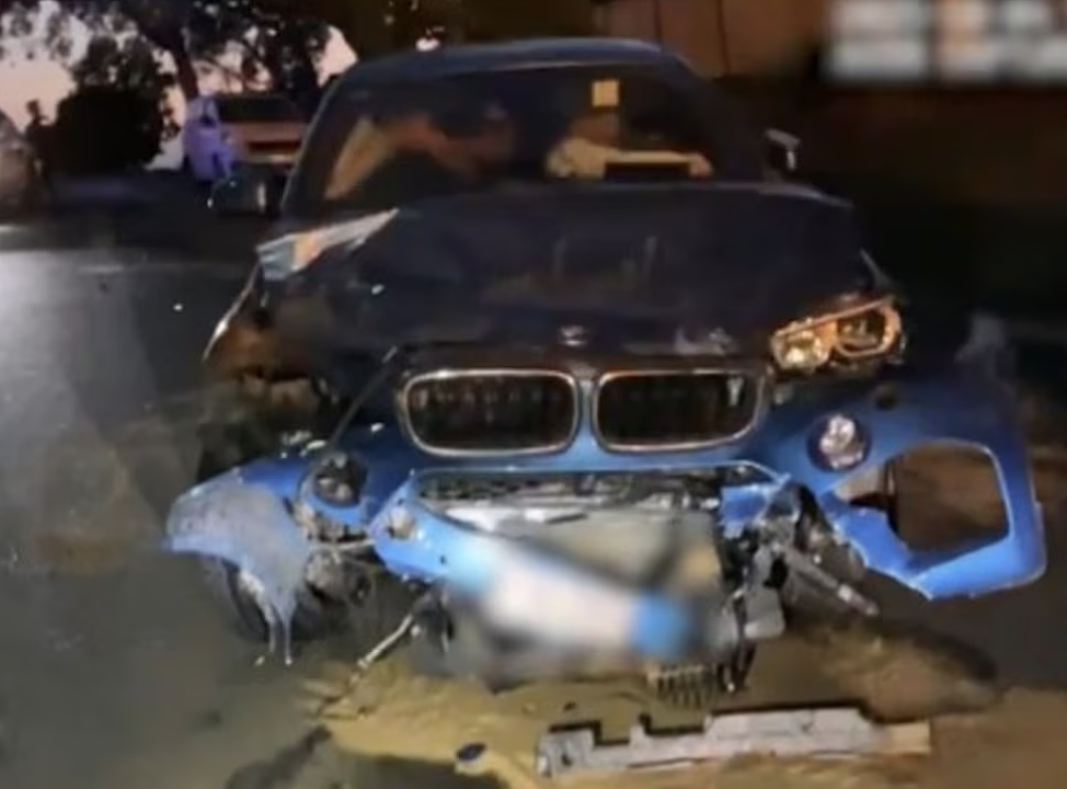 昆州一夜两起teenager盗车狂飙！一辆与警车相撞，一辆高速路上翻滚，九名teenager被捕（组图） - 4