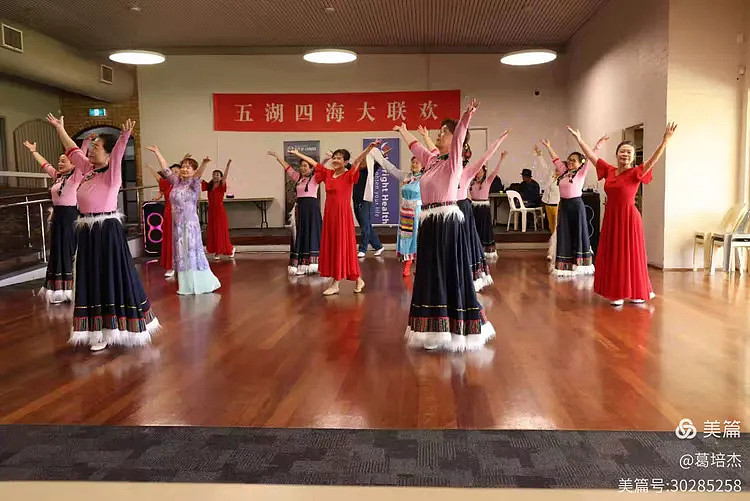 国庆中秋和五湖四海十周年(组图) - 6