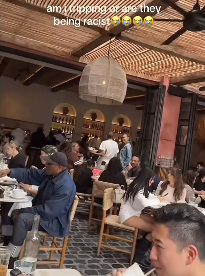 亚裔顾客坐角落，西人才能坐中间？知名咖啡店涉种歧引热议，澳洲老板回应（视频/组图） - 1