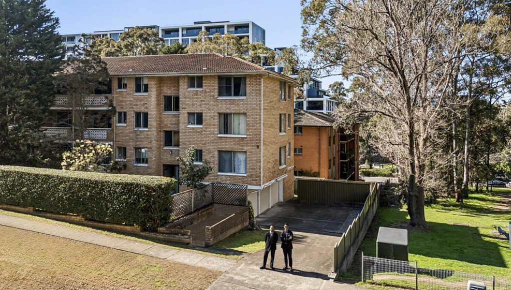 澳华人区45位业主“组团卖房”！成交价超$4700万，计划改建成学生宿舍（组图） - 3
