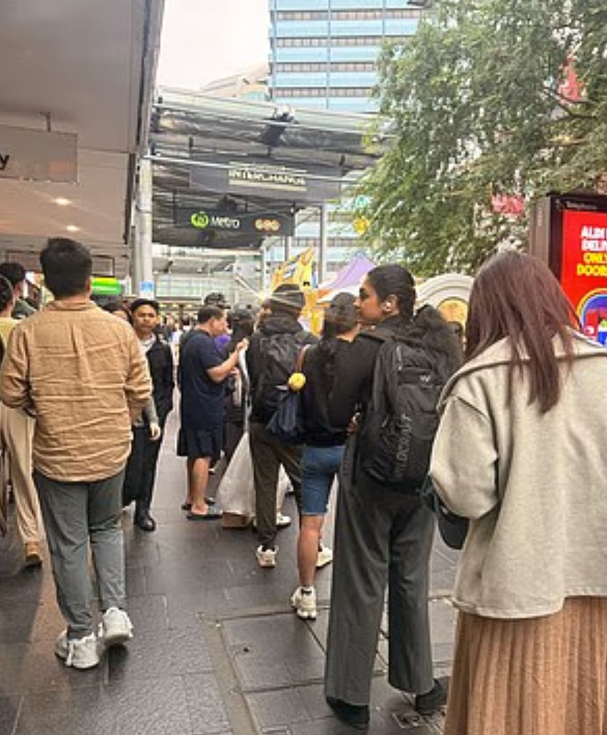 悉尼华人区美食车火了，顾客排队1小时只为台湾炸鸡？！（组图） - 3