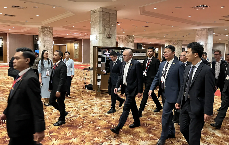 澳中总理会晤谈及南海军机事件，艾博年：已明确表达澳方关切（组图） - 3
