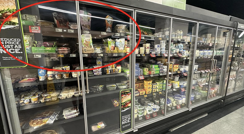 “货架总是空的”：Woolies削减植物性食品引纯素食者担忧，请愿呼吁恢复（组图） - 3