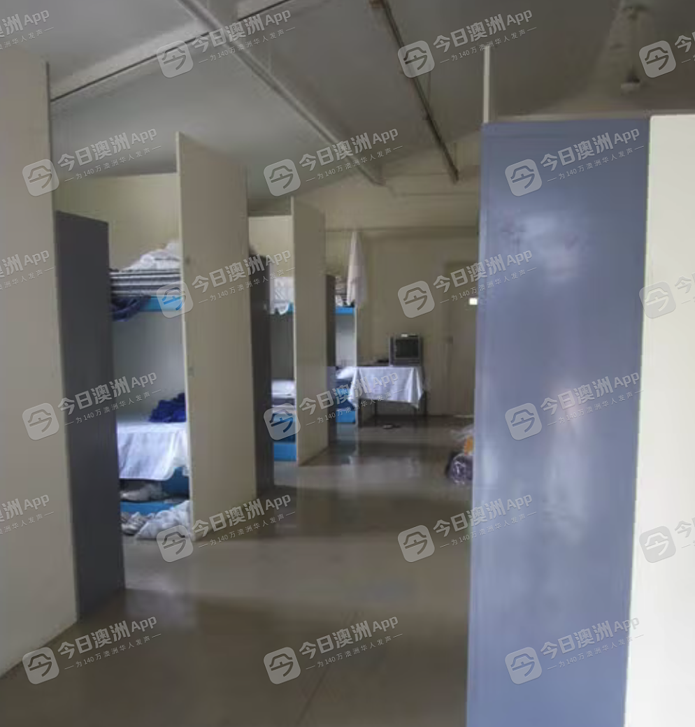 “来澳洲就为了打工！”移民局凌晨突袭，中国留学生被抓进羁留中心！“学转难”成独木桥，中国“假学生”排第一（组图） - 4