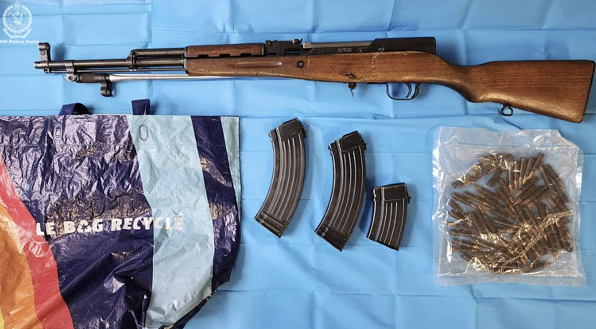 悉尼警方重拳扫毒!突袭多地缴获$30万毒品与3D打印枪,三男被控(组图) - 6