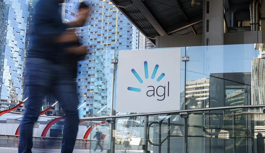 工会控诉AGL“圣诞前重击”：能源巨头为转型拟裁数百岗位，工人权益引担忧（组图） - 2