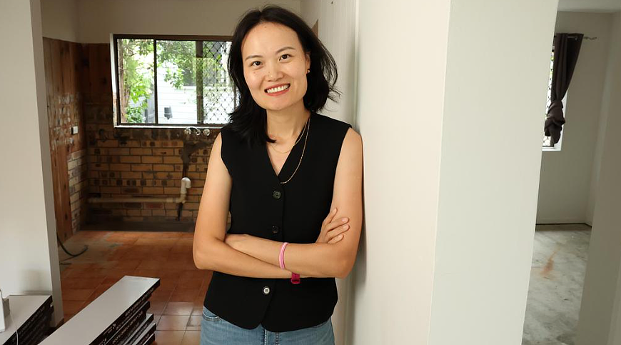 澳华女为买房拼了，连吃3个月面包！“有自己的家很安心”（组图） - 2