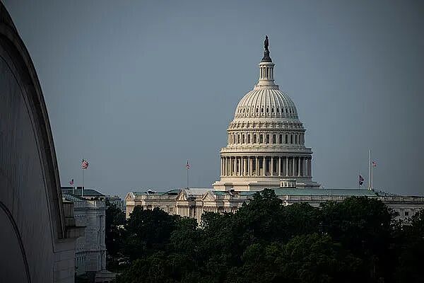 陆媒:美国政府“关门”一个多月,谁赢了?(图) - 1