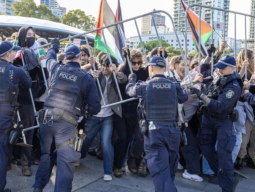 悉尼ICC抗议袭警案两人获保释，法庭围绕“轻微袭击”与“自我防卫”激辩（组图） - 6