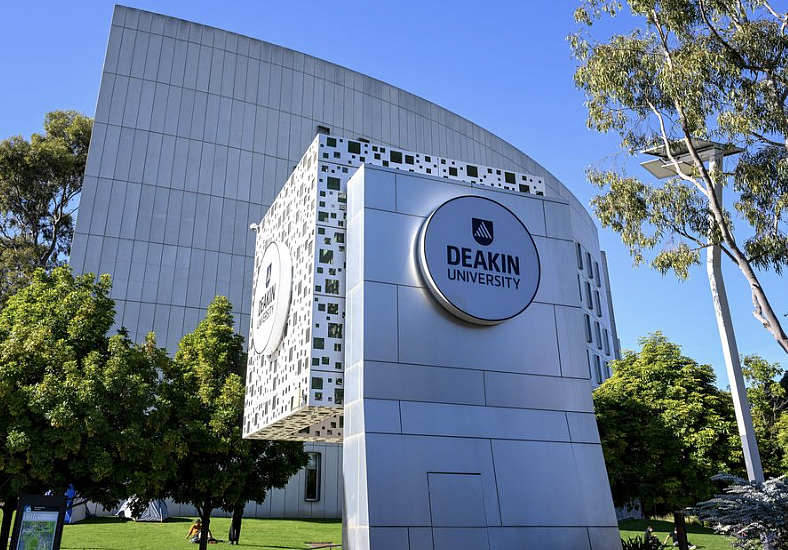 工会维权重大胜利！Deakin大学开始补发近$300万欠薪！约440名临时员工在2017至2024年间被少付工资（组图） - 2