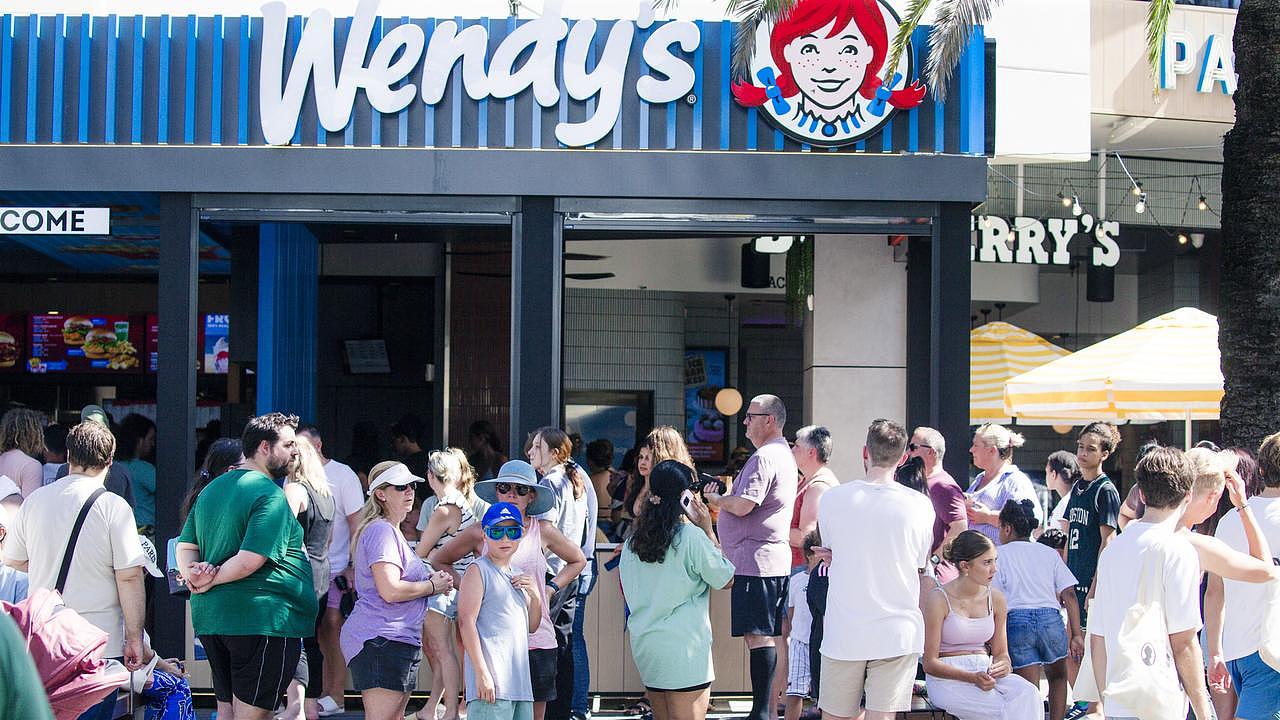 美国巨亏狂关近300家店，澳洲却逆势扩张200家，汉堡巨头Wendy's怎么了？ - 3