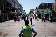 纽时：“外强中干”的祖国让中国人感到绝望（组图）